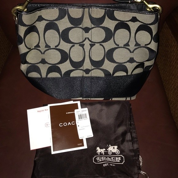 Coach Signature Stripe Hobo Bag NWT - Picture 1 of 4